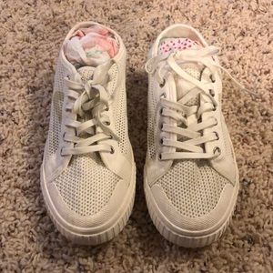 Tretorn Cream Mesh Sneaker 7.5